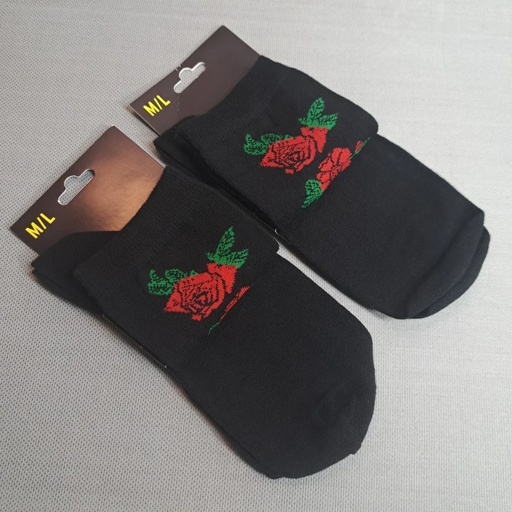 2-Pairs Dr. Martens Vonda Short Socks Women's Size‎ M/L Black Floral Print